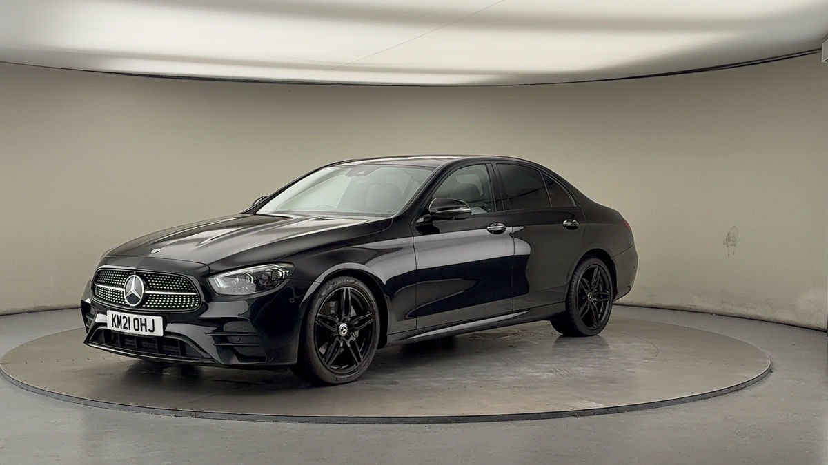 Mercedes-Benz E Class Image 20