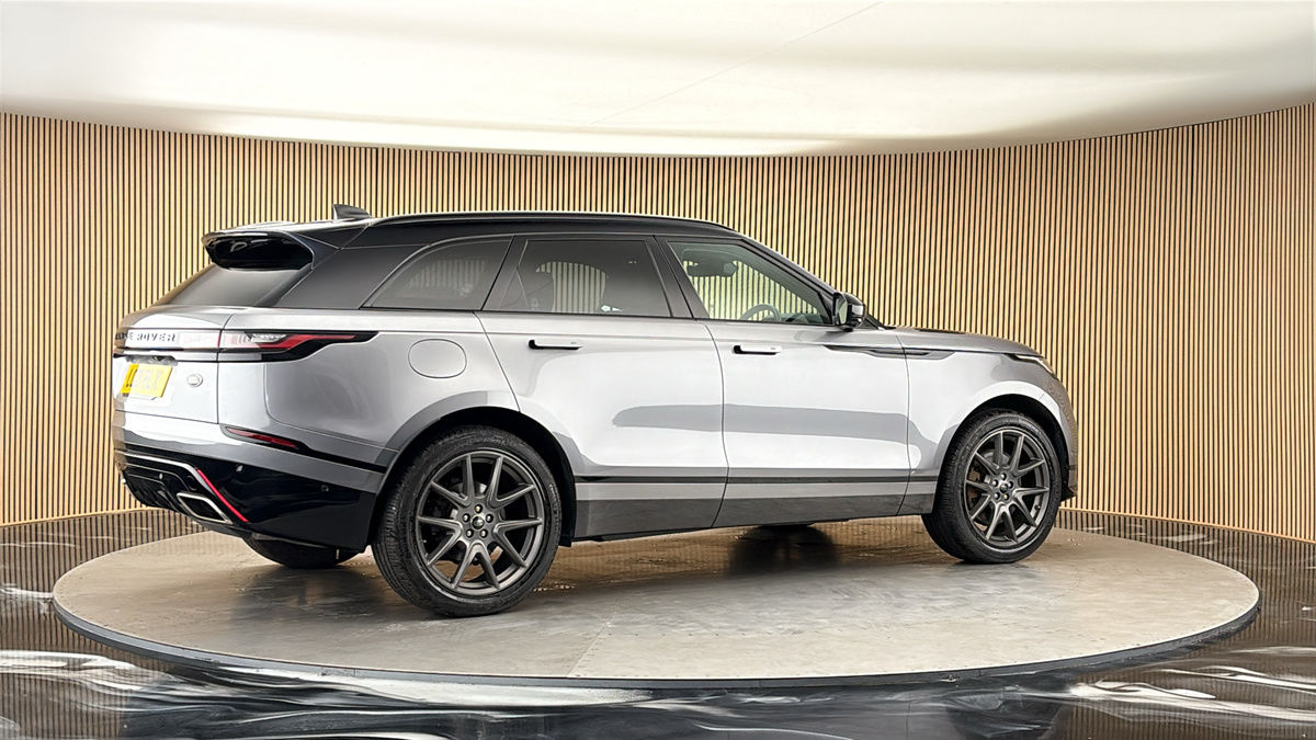 More views of Land Rover Range Rover Velar