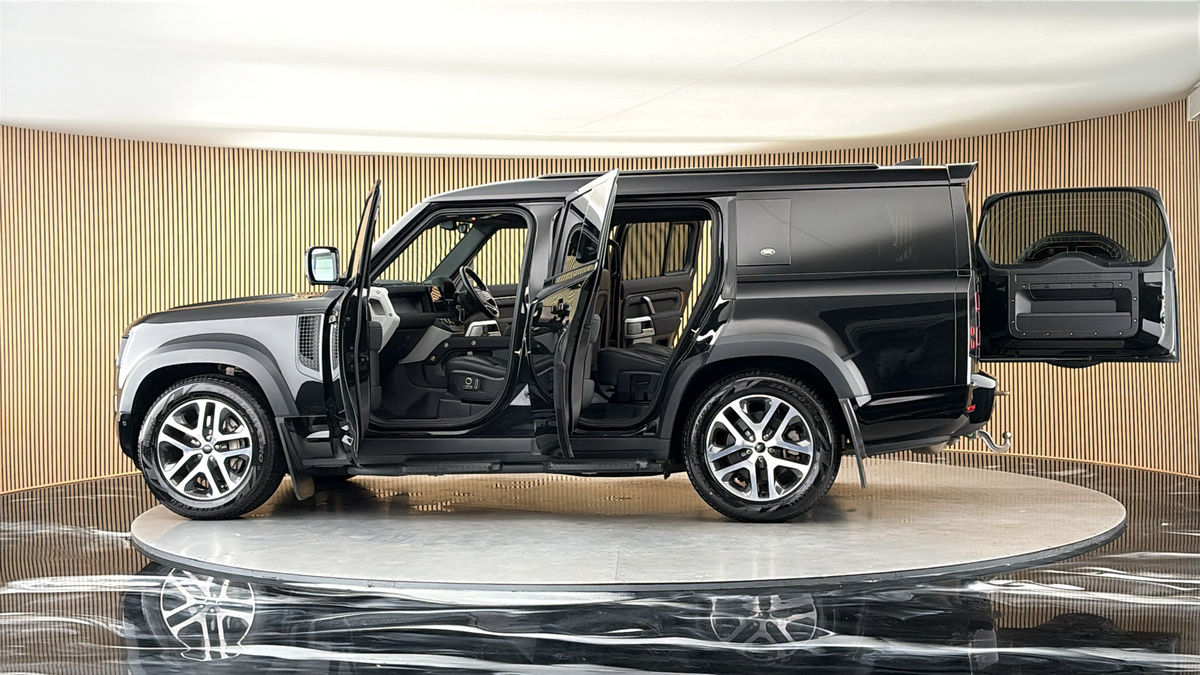 More views of Land Rover Defender 130