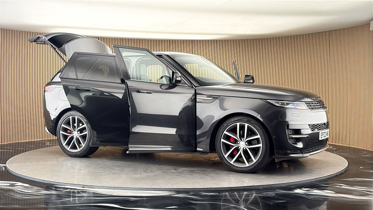 More views of Land Rover Range Rover Sport