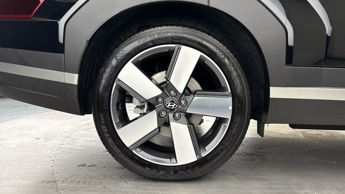 Hyundai Santa Fe Image 10