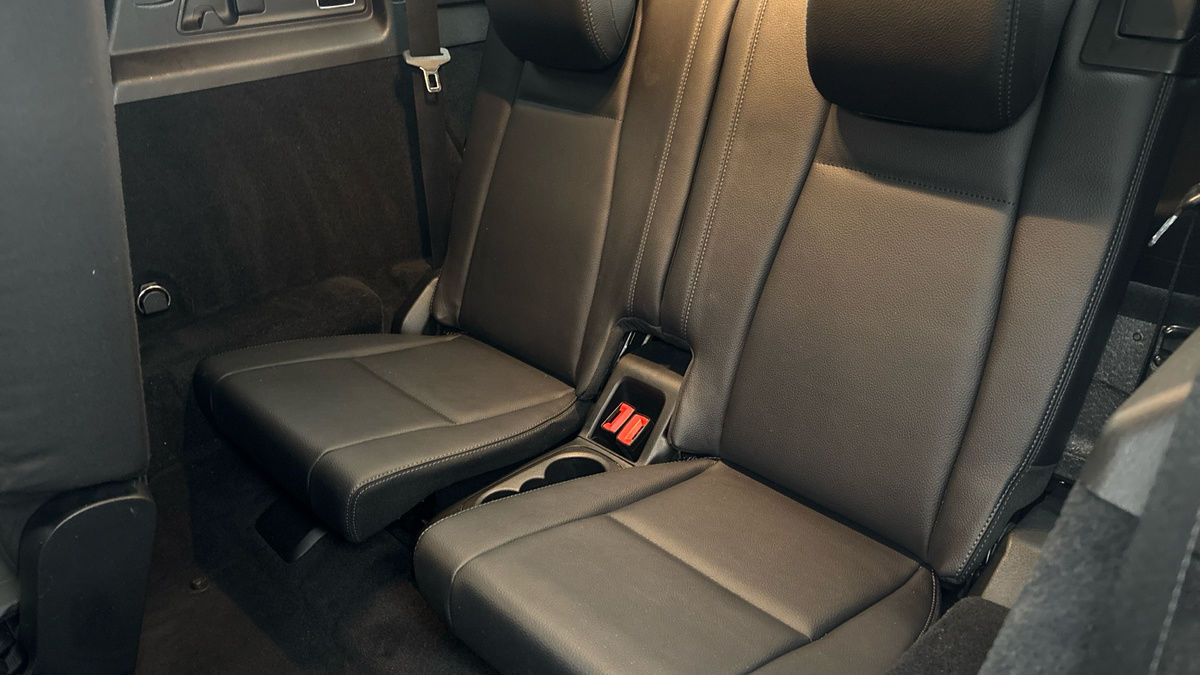 Mercedes-Benz GLE Image 25