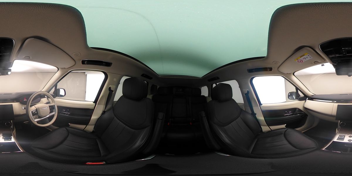 More views of Land Rover Range Rover