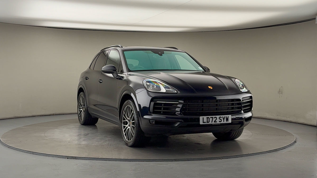 More views of Porsche Cayenne