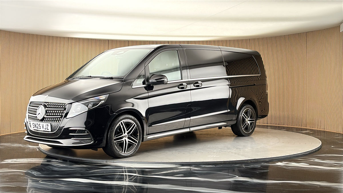 Mercedes-Benz V Class Image 20