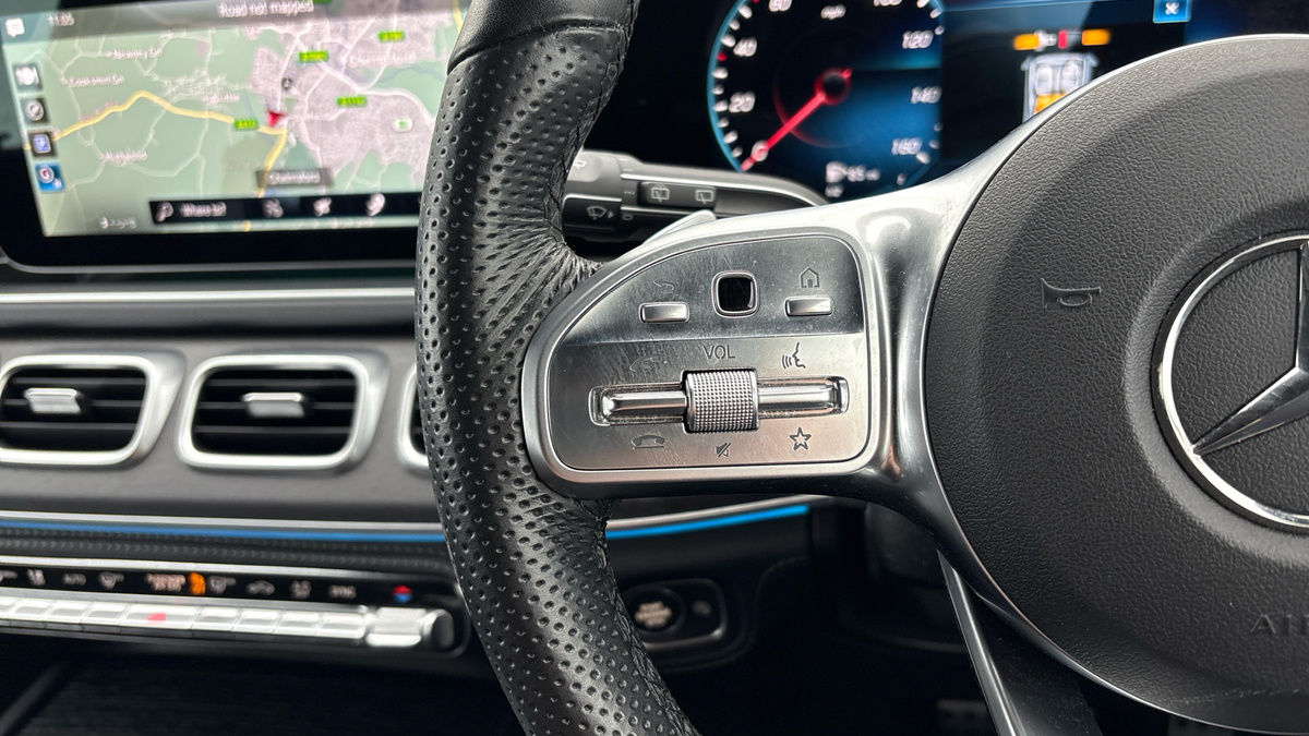 Mercedes-Benz GLE Image 13