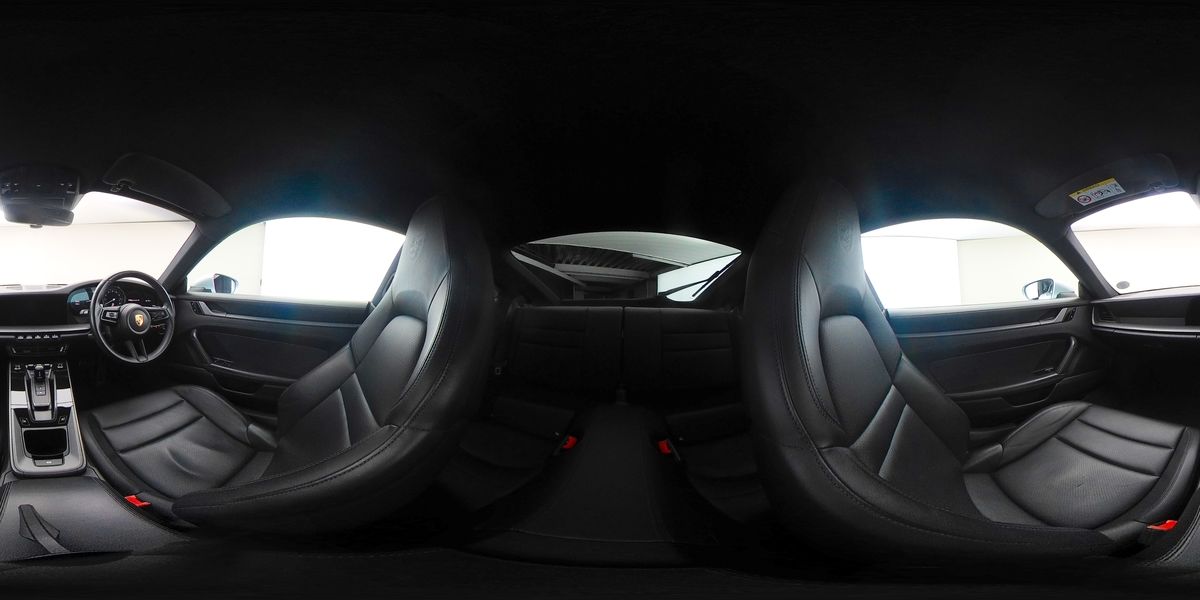 More views of Porsche 911
