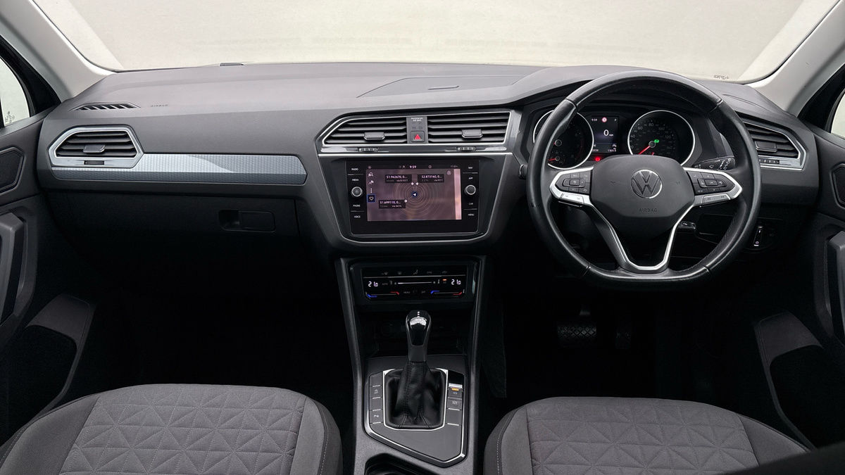 Volkswagen Tiguan Image 12