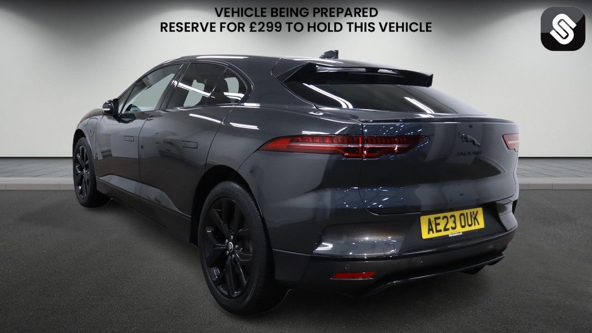 Jaguar I-PACE Image 3