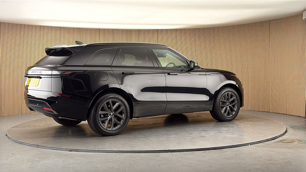 More views of Land Rover Range Rover Velar