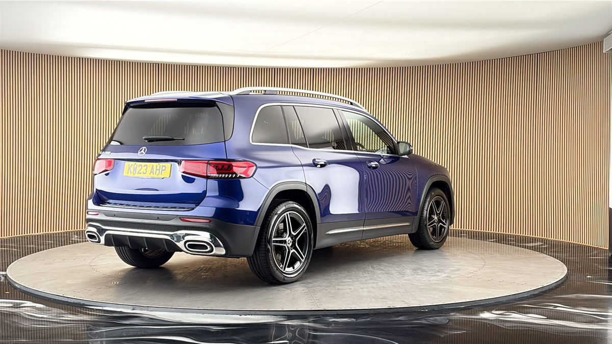 More views of Mercedes-Benz GLB