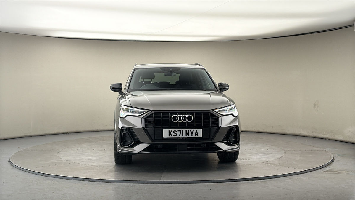 More views of Audi Q3