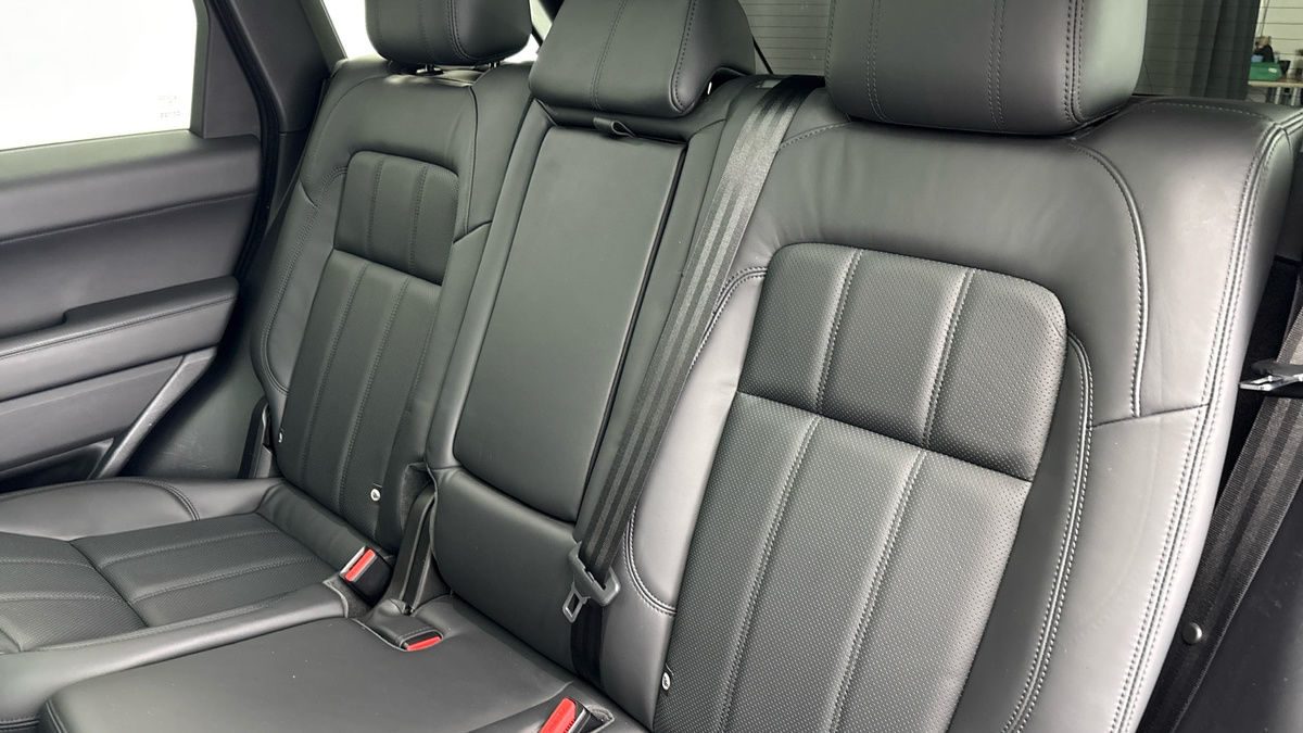 Land Rover Range Rover Sport Image 8