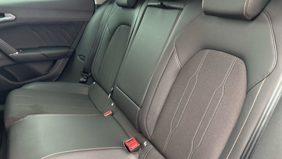 CUPRA Leon Image 8