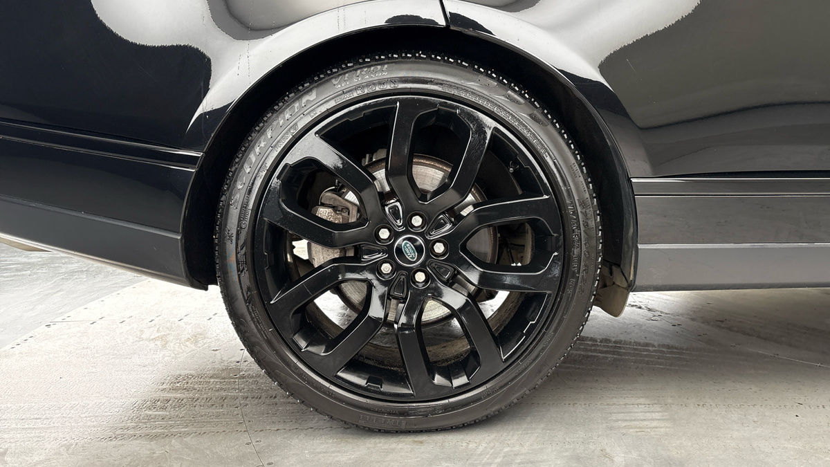 Land Rover Range Rover Image 10