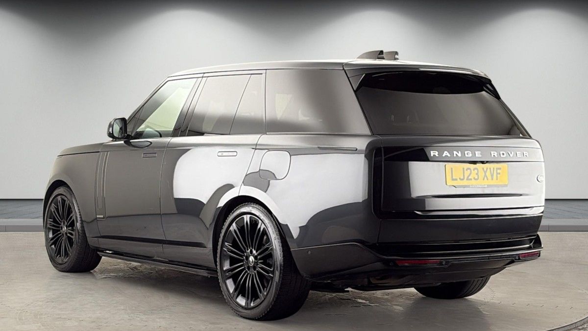 Land Rover Range Rover Image 2
