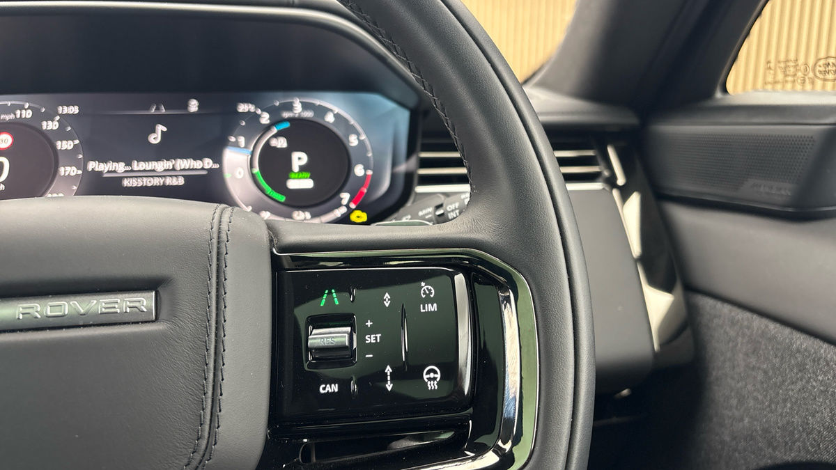 Land Rover Range Rover Sport Image 14