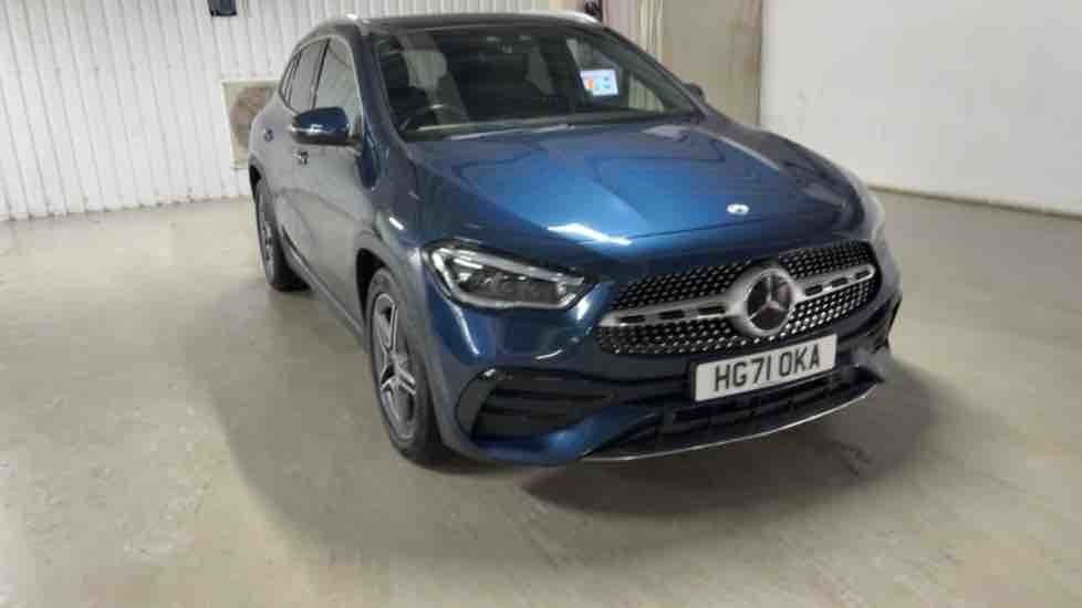 More views of Mercedes-Benz GLA