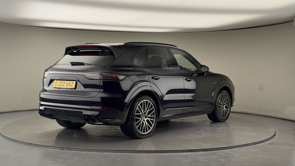 More views of Porsche Cayenne