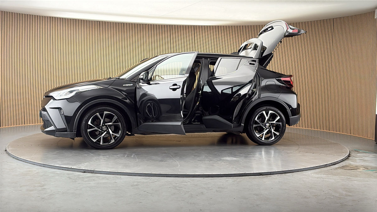 More views of Toyota C-HR