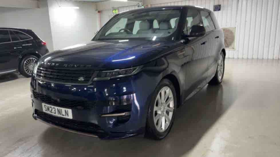 More views of Land Rover Range Rover Sport