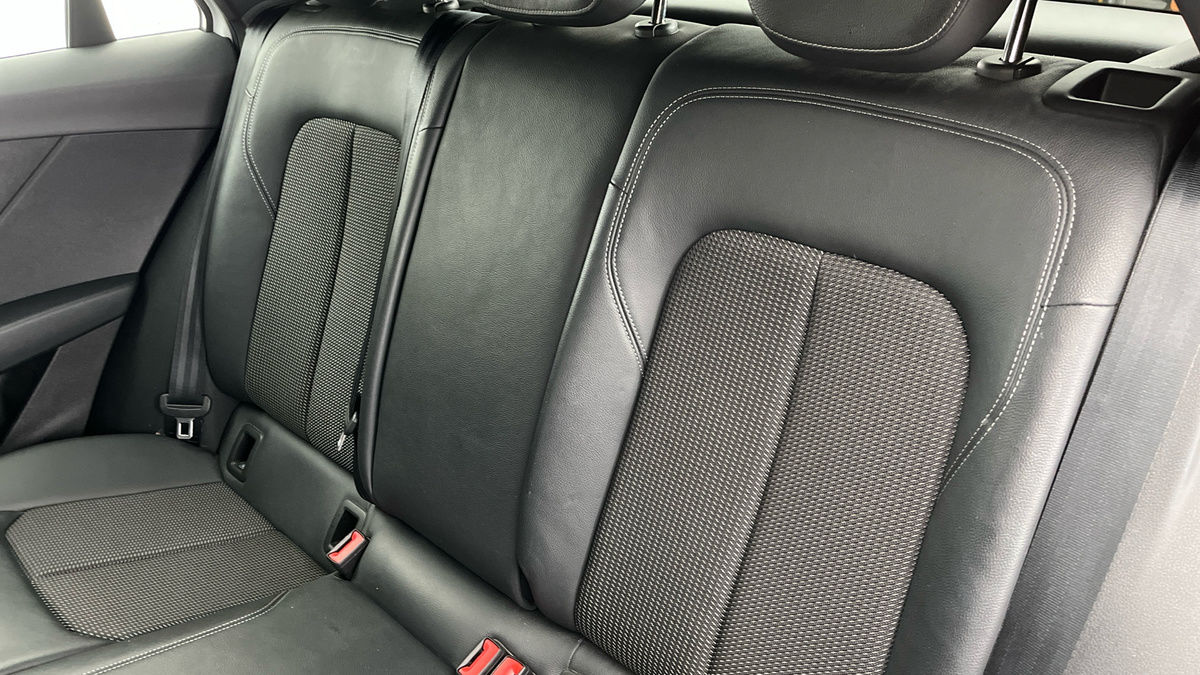 Audi Q2 Image 8