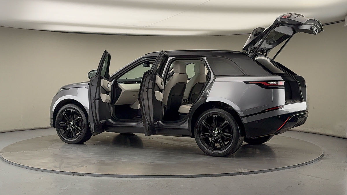 More views of Land Rover Range Rover Velar