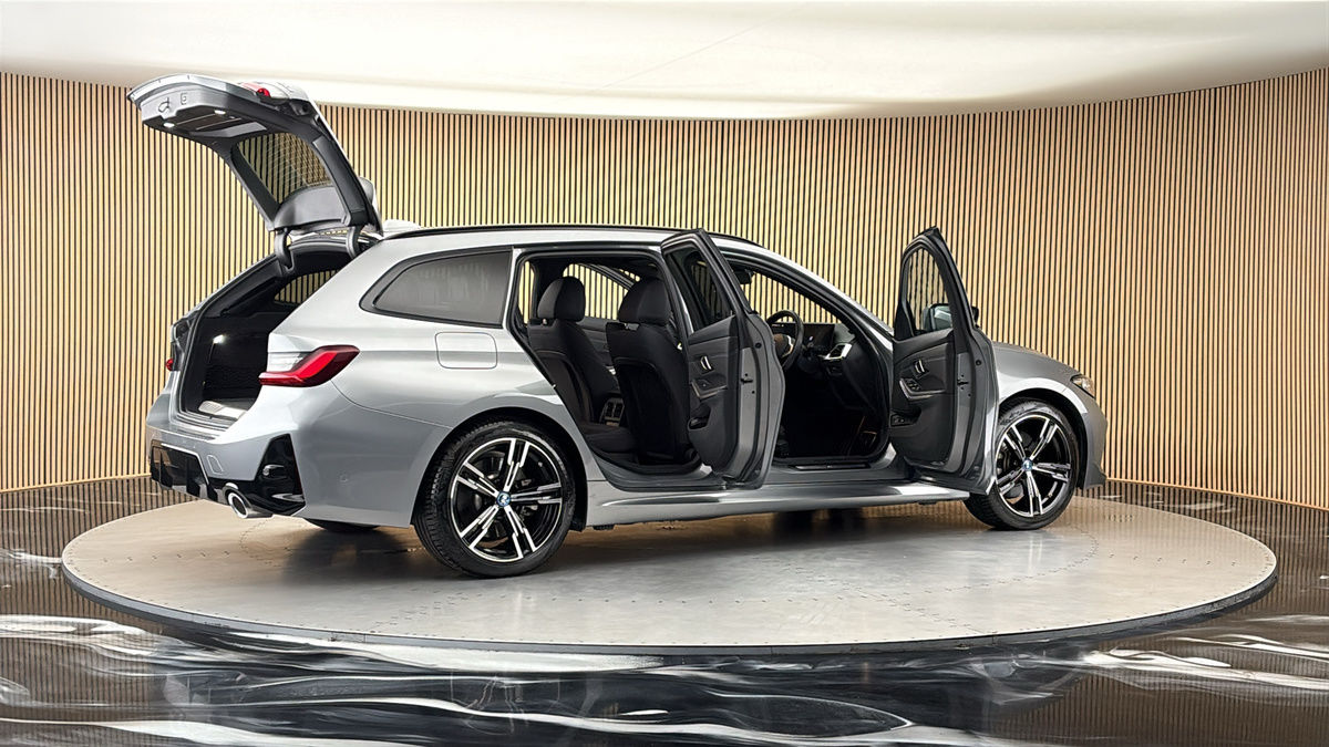 More views of BMW 3 Series