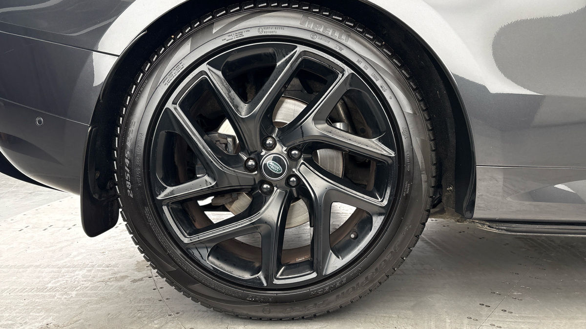 Land Rover Range Rover Sport Image 10