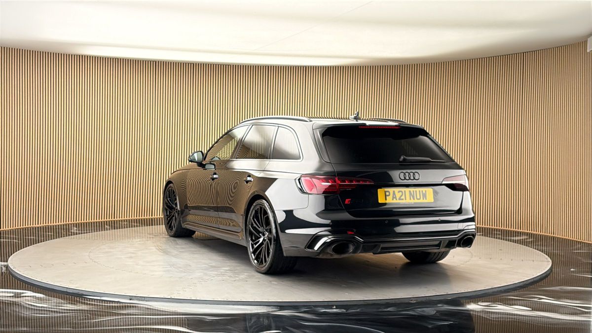More views of Audi RS4 Avant