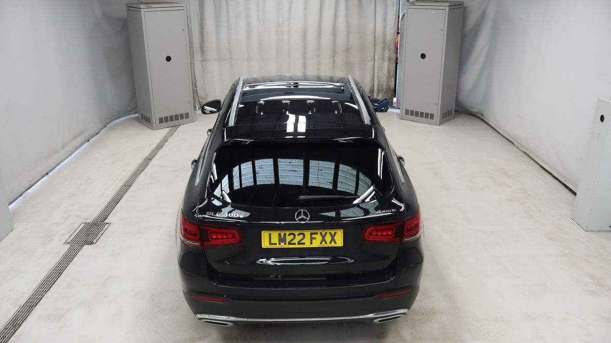 Mercedes-Benz GLC Image 8