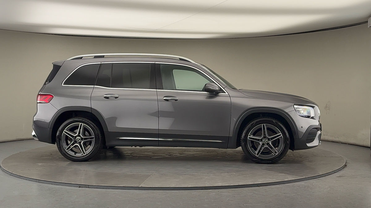 More views of Mercedes-Benz GLB