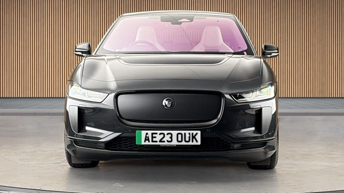 Jaguar I-PACE Image 3