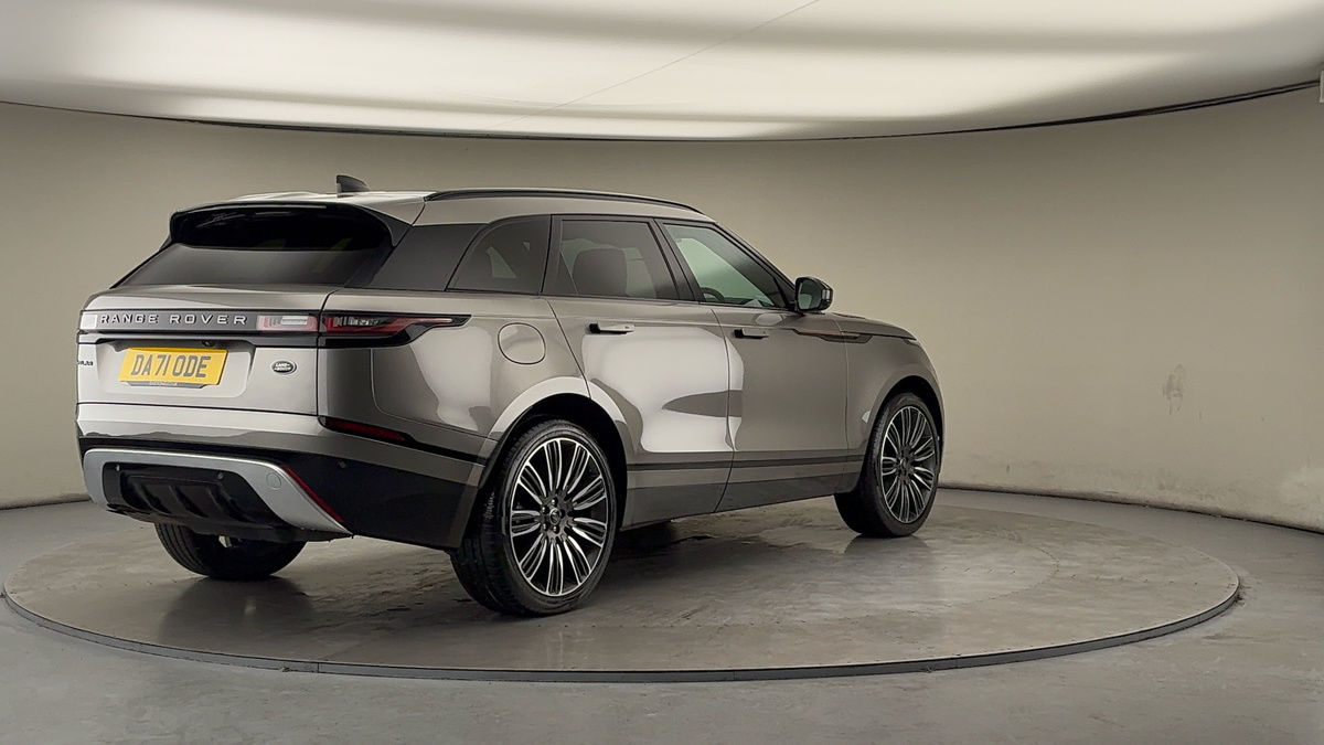 More views of Land Rover Range Rover Velar