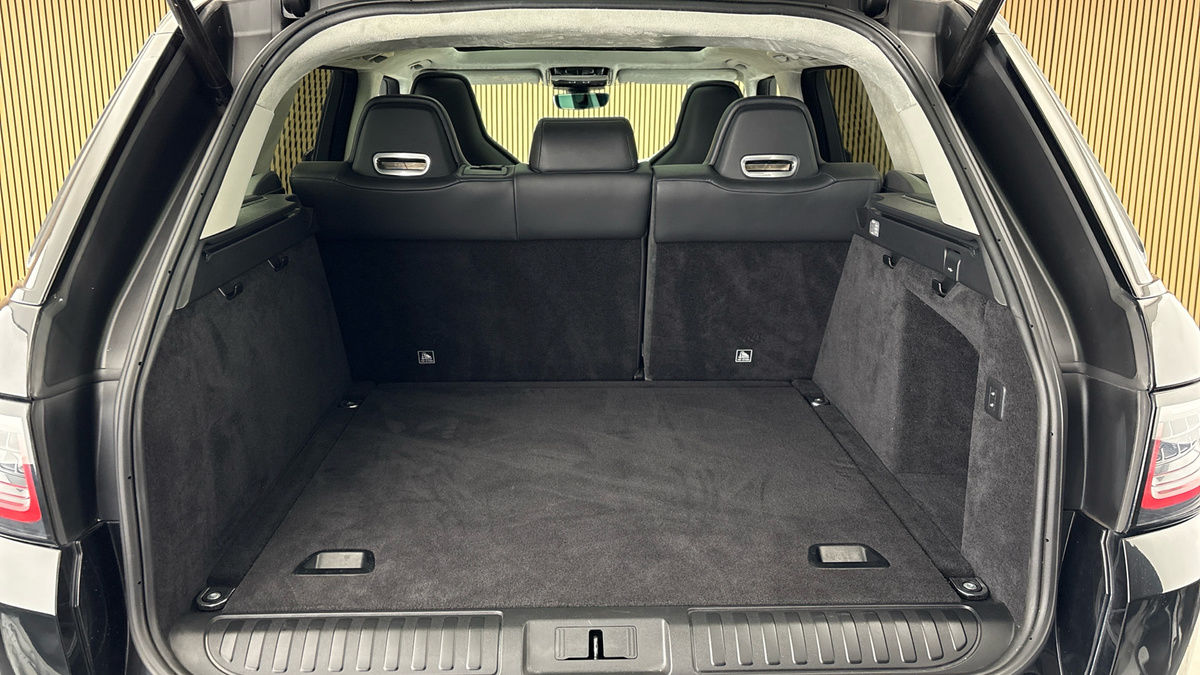 Land Rover Range Rover Sport Image 11