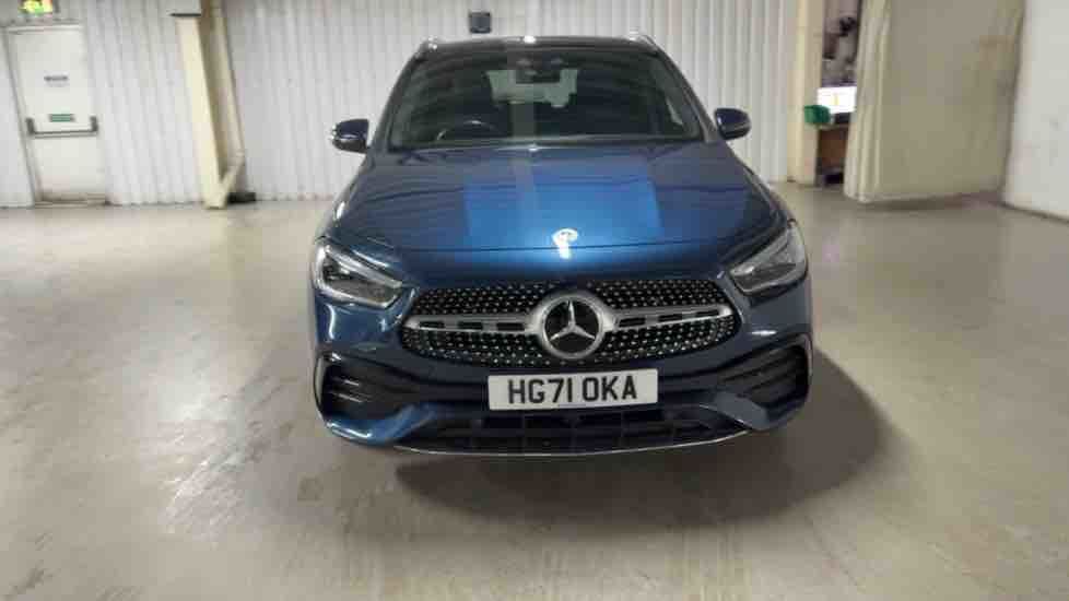 More views of Mercedes-Benz GLA