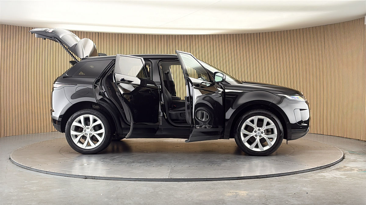 More views of Land Rover Range Rover Evoque