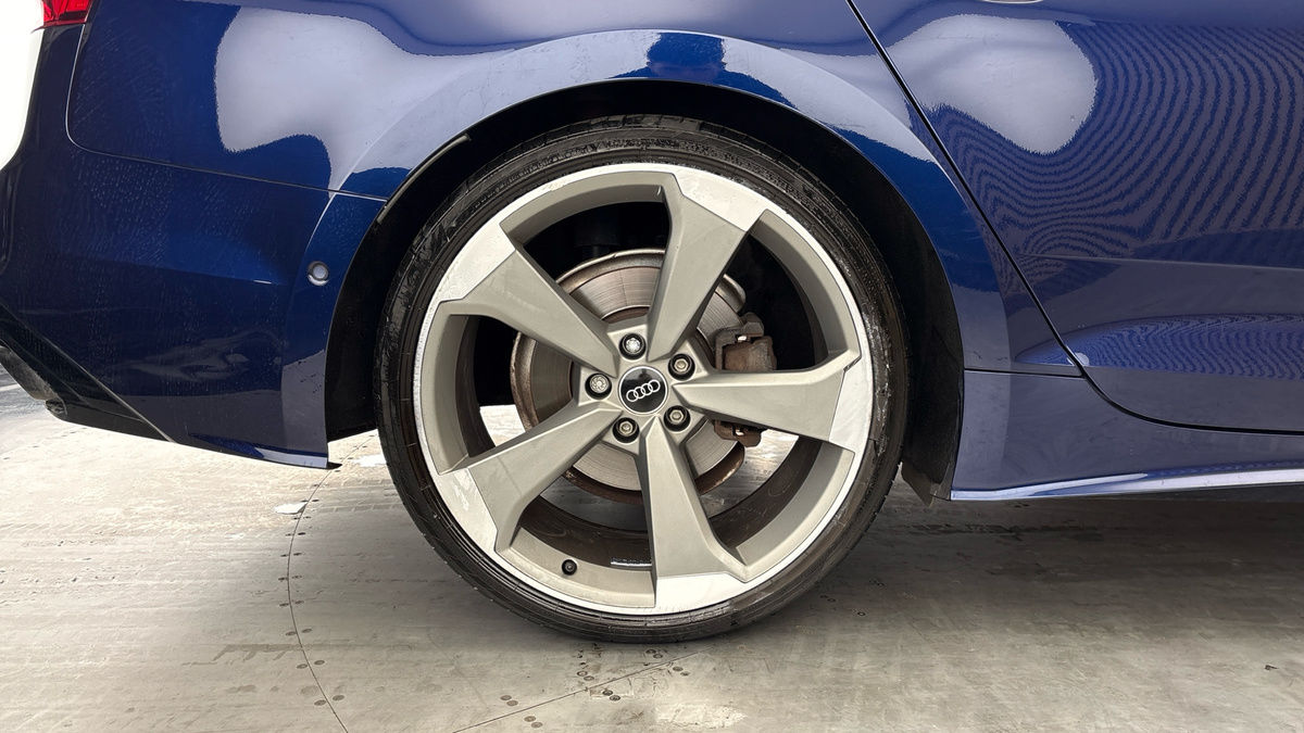 Audi A5 Image 10