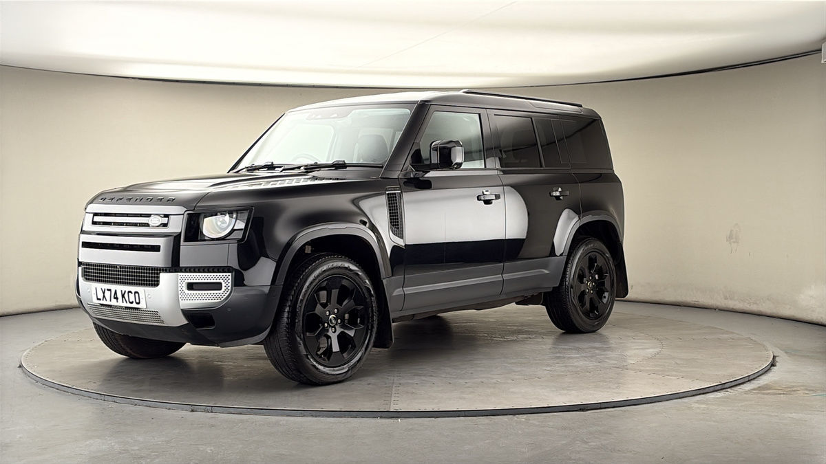 Land Rover Defender 110 Image 20
