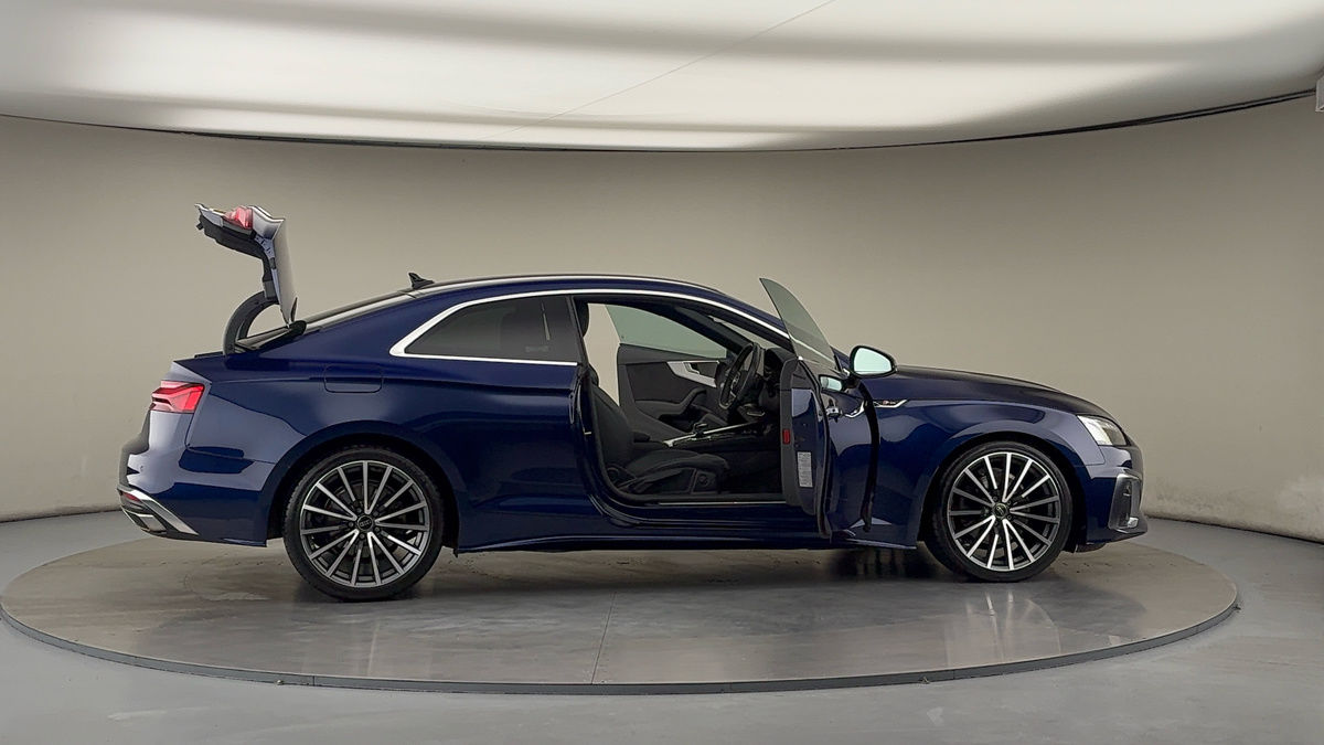 More views of Audi A5