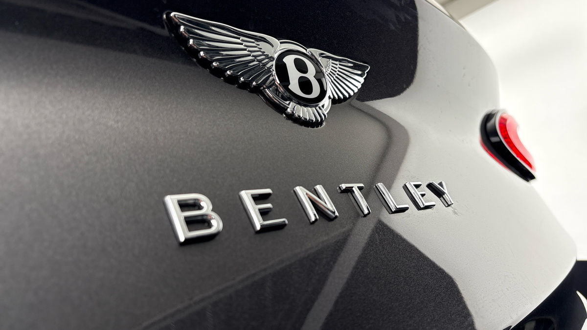 Bentley Bentayga Image 65