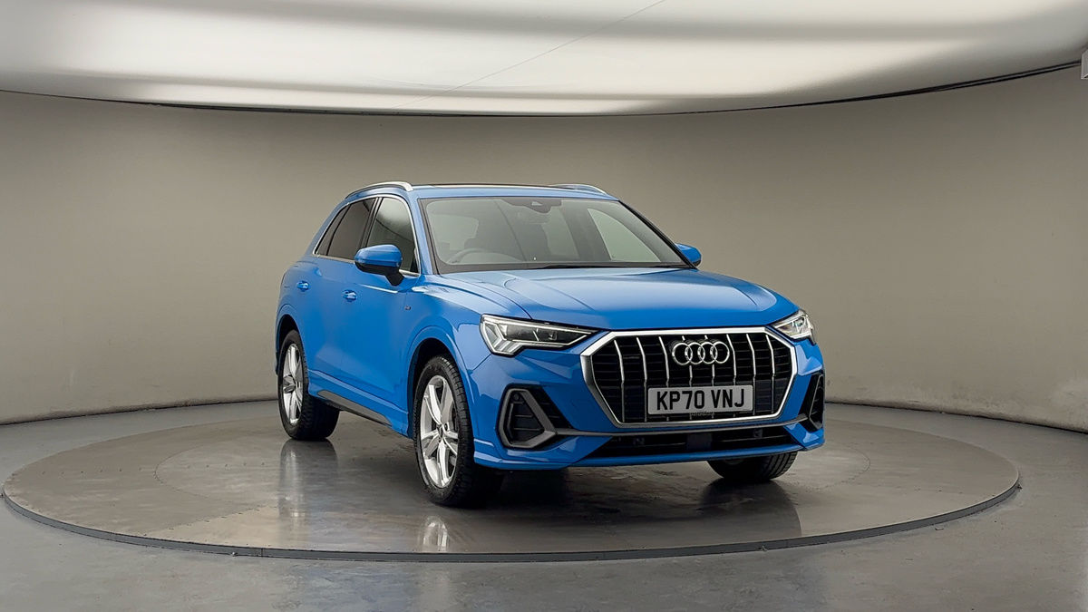 More views of Audi Q3