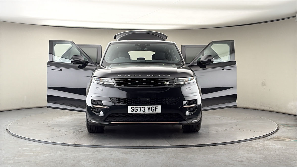 More views of Land Rover Range Rover Sport