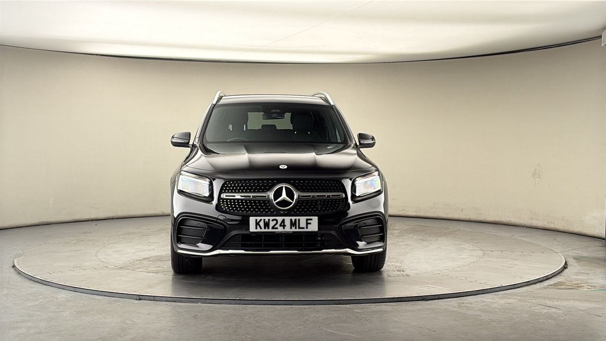 More views of Mercedes-Benz GLB
