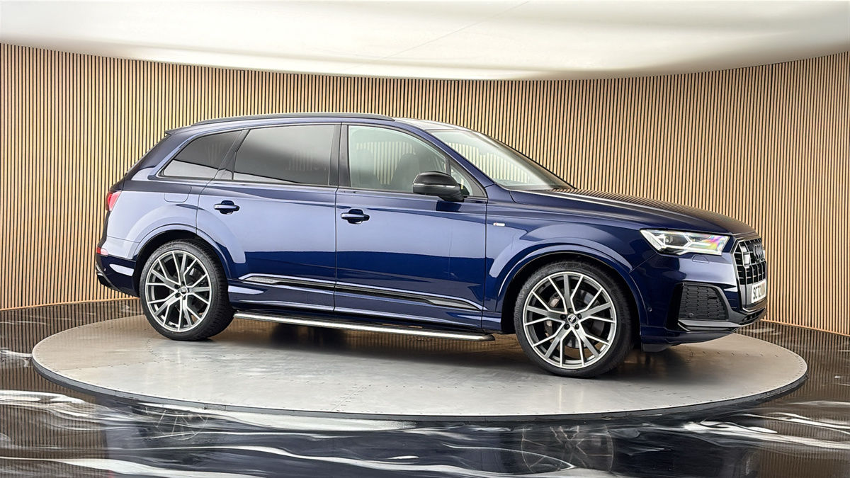 More views of Audi Q7