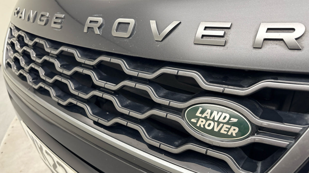 Land Rover Range Rover Evoque Image 24