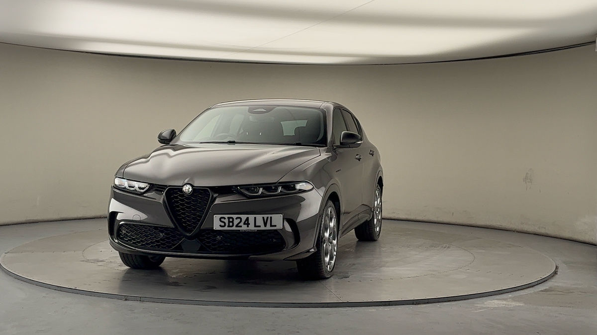 More views of Alfa Romeo Tonale