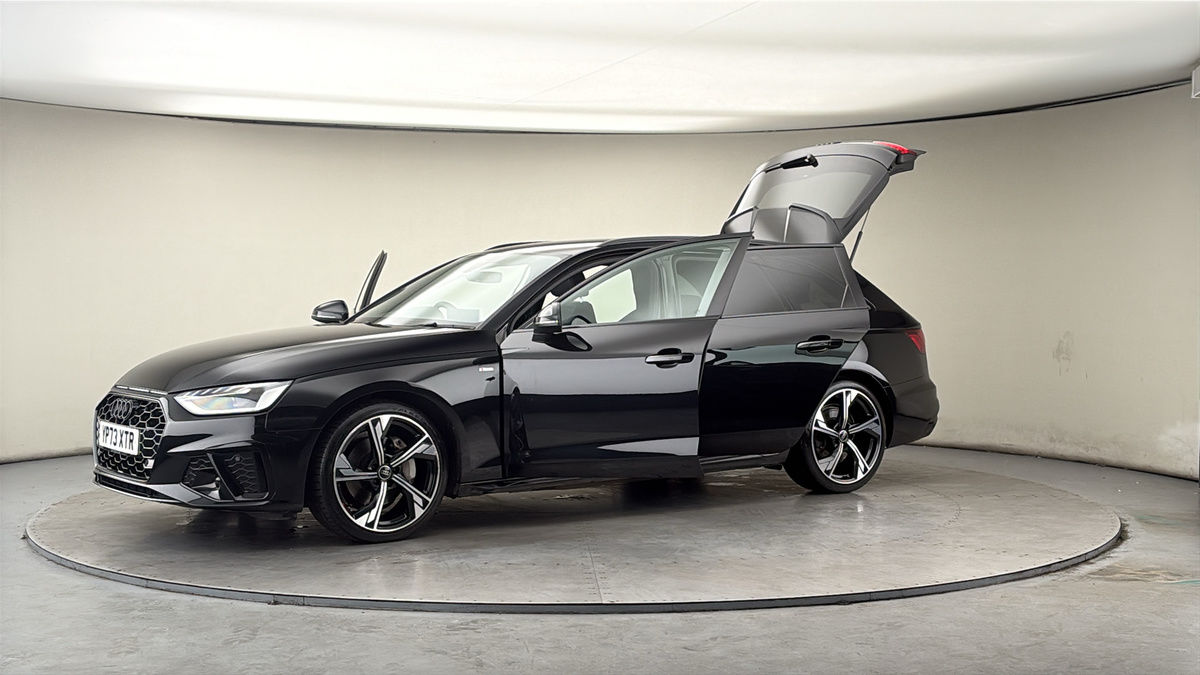 More views of Audi A4 Avant