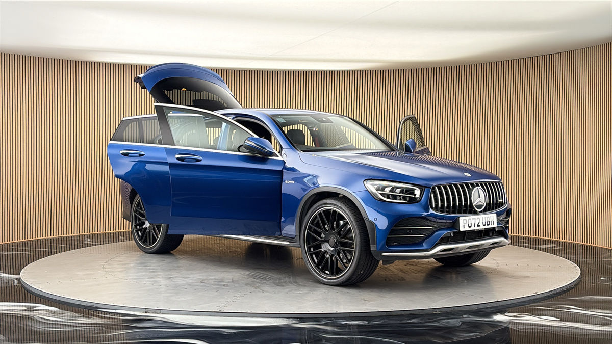 More views of Mercedes-Benz GLC