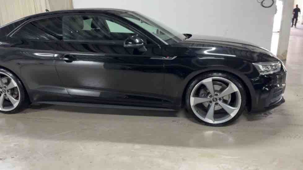 More views of Audi A5